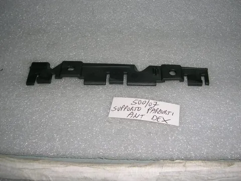 Supporto Paraurti Anteriore Destro Fiat 500 07'
