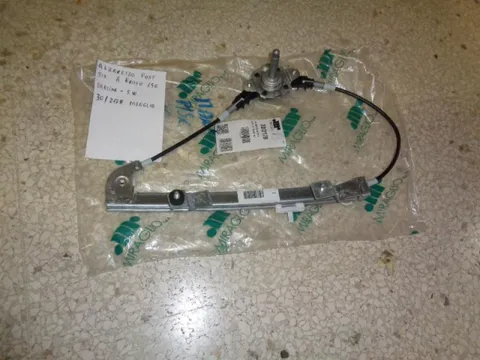 Alzavetro Posteriore Sinistro Alfa Romeo 156 Berlina