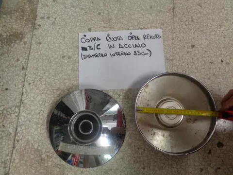 Coppe Ruota Opel Rekord B/C In Acciaio Diametro Interno 23cm