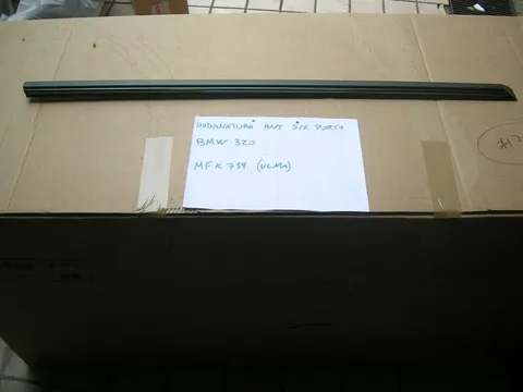 Modanatura Porta Anteriore Sinistra Bmw 320