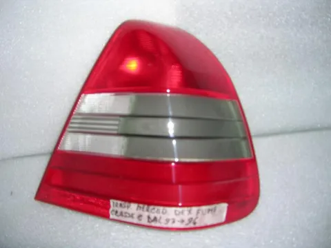 Fanalino Posteriore Destro Bianco/ Rosso Mercedes Classe C  W202 1993-1997