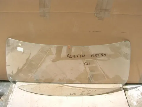 Parabrezza Chiaro Austin Metro