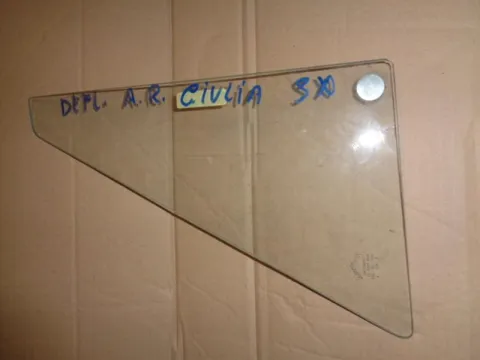 Deflettore Sinistro Chiaro Alfa Giulia Dal 1962 Al 1985