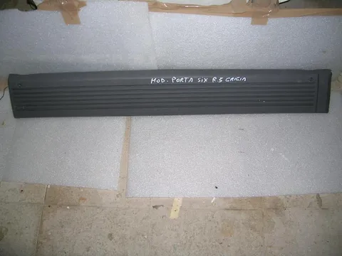 Modanatura Porta Sinistra Grigia Renault 5