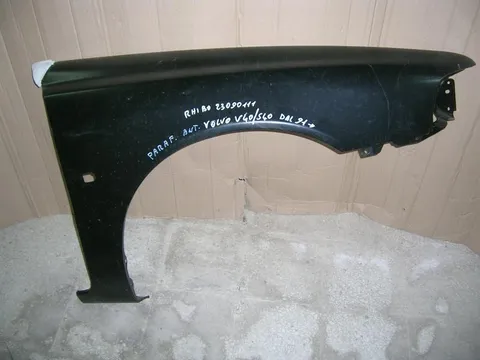 Parafango Anteriore Destro Volvo V40/S40'96