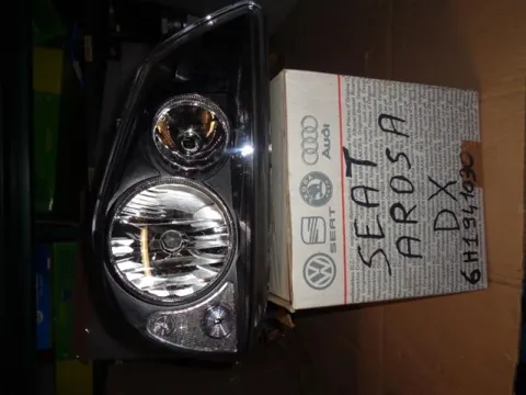 Proiettore Destro Seat Arosa