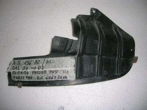 Parasassi Posteriore Sinistro Parte Posteriore Alfa Romeo 156  1997-2002