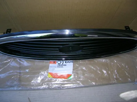 Griglia Ford Mondeao Dal 96