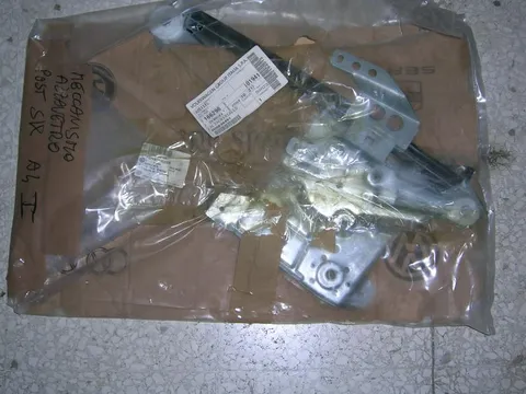 Meccanismo Alzavetro Posteriore Sinistro Audi A4 '95