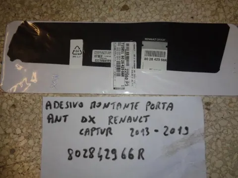 Adesivo Montante Porta Anteriore Destro Reault Captur Dal 2013 Al 2019