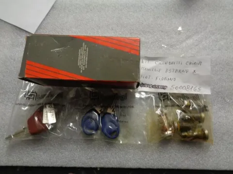 Kit Cilindretti Chiave Per Maniglie Esterne Fiat Fiorino
