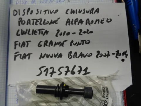 Dispositivo Chiusura Portellone Alfa Romeo Giulietta 2010-2020, Fiat Grande Punto - Bravo 2007-2014