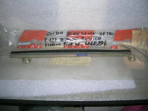 Guida Scendente Vetro Fiat 127 Rustica Fiorino Pick-up