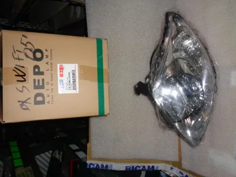 Proiettore Elettrico Destro Suzuki Swift Del 2005