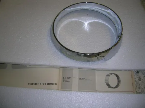 Cornice Faro Alfa Romeo Giulia 1750 Berlina 1-2 Serie