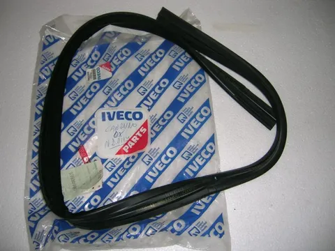 Guarnizione Vetro Scendente Porta Anteriore Destra Iveco New Daily 1986-1999