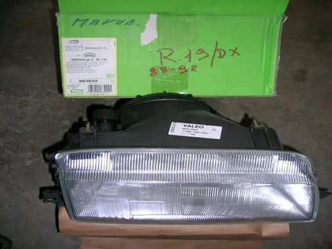 Proiettore Dx Renault 19 '88