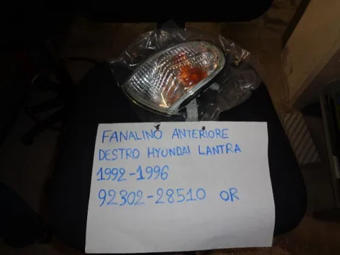 Fanalino Anteriore Destro Hyundai Lantra 1992-1996