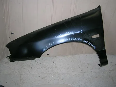 Parafango Ant. Sx Nissan Primera '91