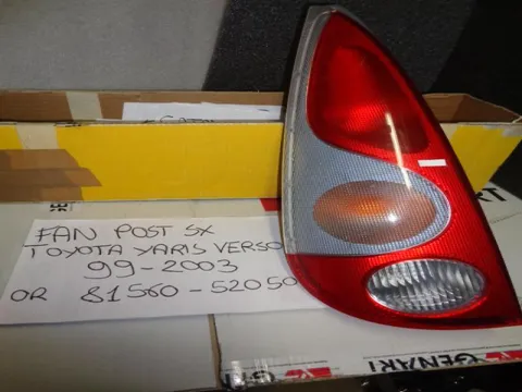 Fanale Posteriore Sinistro Toyota Yaris Verso Dal 1999 Al 2003
