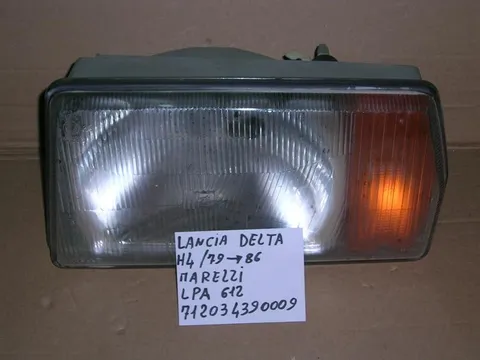 Proiettore  Sinistro  H4 Lancia Delta 1979-1986