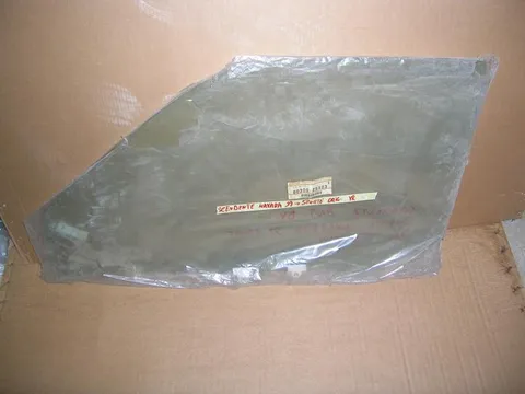 Vetro Scendente Anteriore Destro Verse Nissan Navara 5 Porte '97
