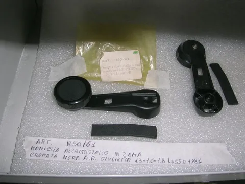 Maniglia Alzavetro In Zama Alfaromeo Giulietta 1300-1600-1800 Lusso 1981