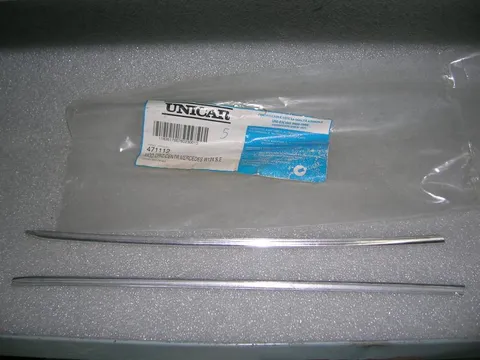 Modanatura Griglia Orizzontale Superiore Mercedes W124 Serie E 1993-1995