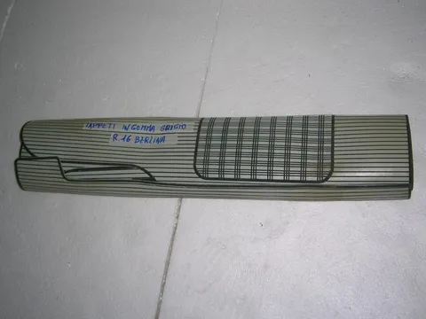 Set Tappeti Grigi Renault 16 Berlina