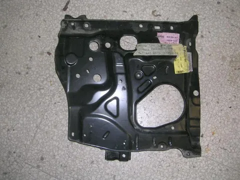 Supporto Radiatore Destro Toyota Land Cruiser 1996-2002