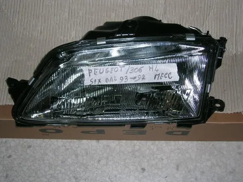 Proiettore Sinistro  Peugeot 306 '93-97