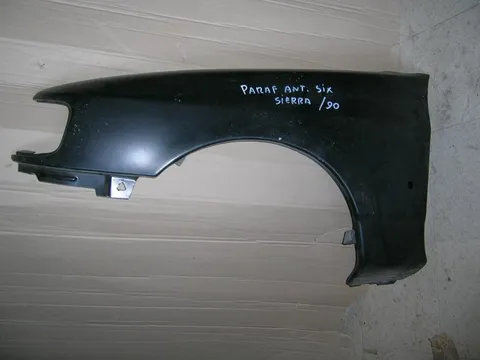 Parafango Anteriore Sinistro Ford Sierra '90
