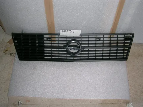 Griglia Opel Kadett D