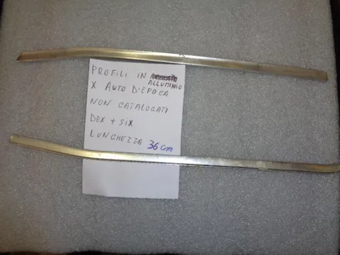 Profili In Alluminio Per Auto D'Epoca (Lunghezza 36cm)