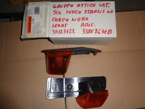 Gruppo Ottico Laterale Sinistro Iveco Stralis 2003 Con Corpo Nero