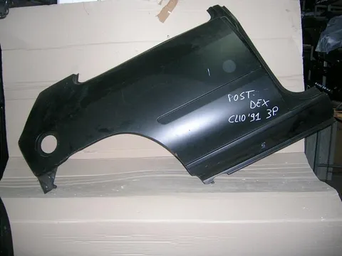 Parafango posteriore Destro  Renault Clio '91 3porte