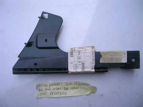 Guida Paraurti Destra Seat Cordoba Dal 2000 Al 2002