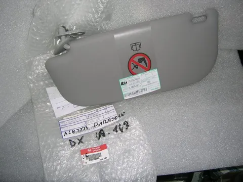Aletta Parasole Destra  Alfa Romeo 147