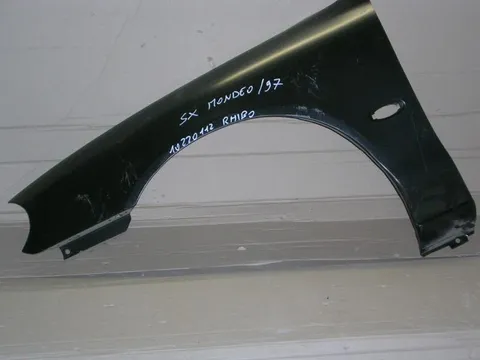 Parafango anteriore SX Ford Mondeo '97