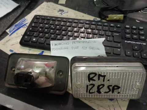 Fanalino Posteriore Retromarcia Fiat 128 Special