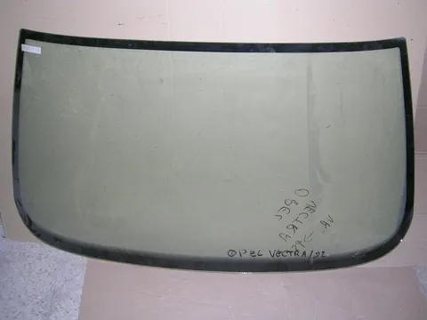 Parabrezza Verde Opel Vectra 1988-1995