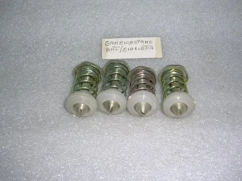 Gancio Cofano Anteriore Alfa Romeo Giulietta