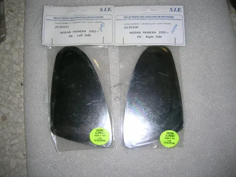 Vetrino Specchio Retrovisore Dx e Sx Nissan Primera '02
