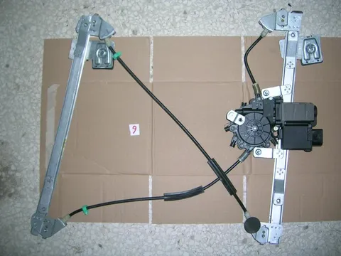 Alzavetro Elettrico Anteriore Destro Con Funzione Comfort Seat Ibiza Cordoba 4P.  99-01