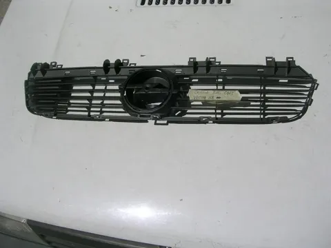 Griglia Anteriore Opel Vectra 88