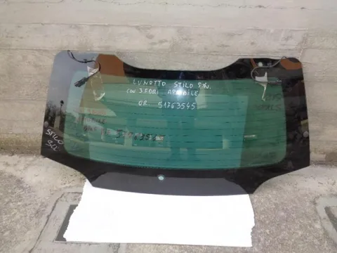 Lunotto Verde Fiat Stilo Station Wagon Dal 2001  Con 3 Fori Apribile