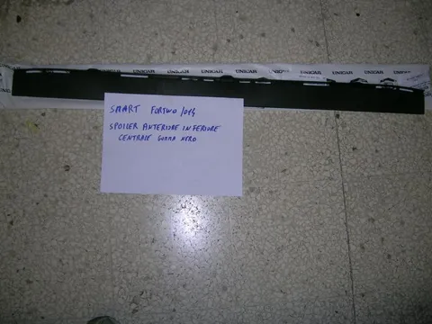 Spoiler Anteriore Inferiore Centrale Gomma Nero Smart Fortwo Dal 2014