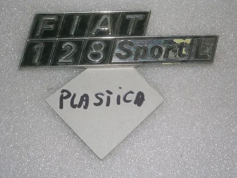 Scritta Posteriore in Plastica Fiat 128 Sport L