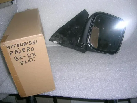 Specchietto Retrovisore Dx Elettrico Mitsubishi Pajero '92