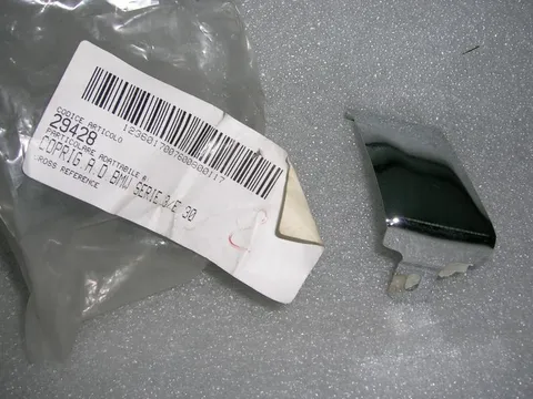 Coprigiunto Paraurti Anteriore Destro Bmw Serie 3 E30 1982-1987